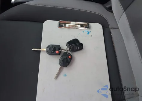 2016 Ford Escape S z USA, uszkodzony, nr VIN 1FMCU0F75GUA34181